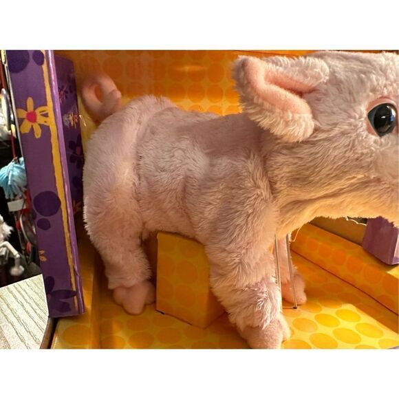 FurReal Friends Newborn Piglet 2006 Sealed Collectible NIB - Picture 3 of 12